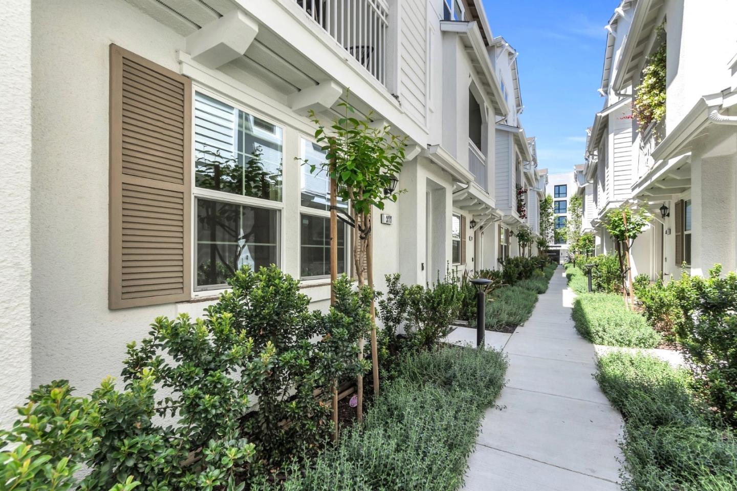 Neighborhood Neighborhood-87