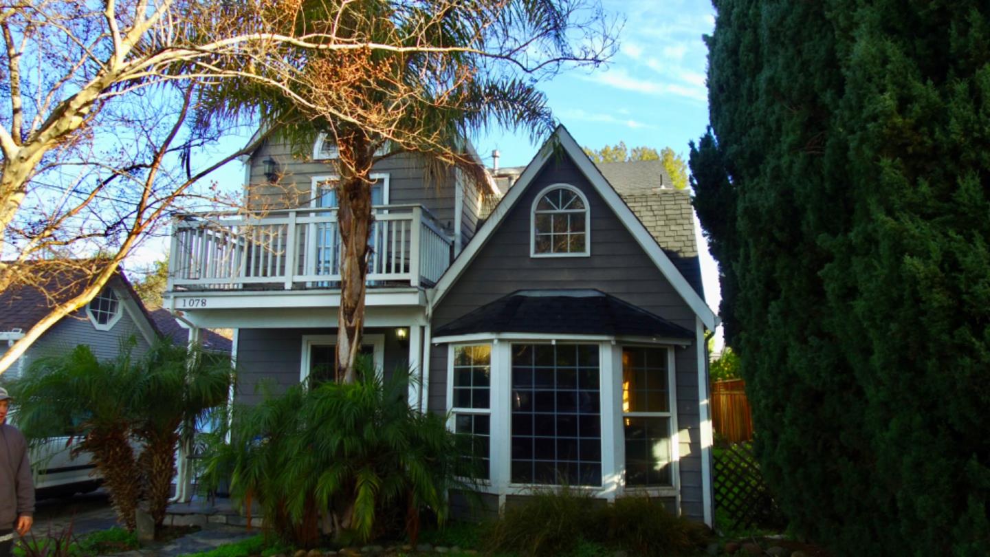 Neighborhood Neighborhood-11