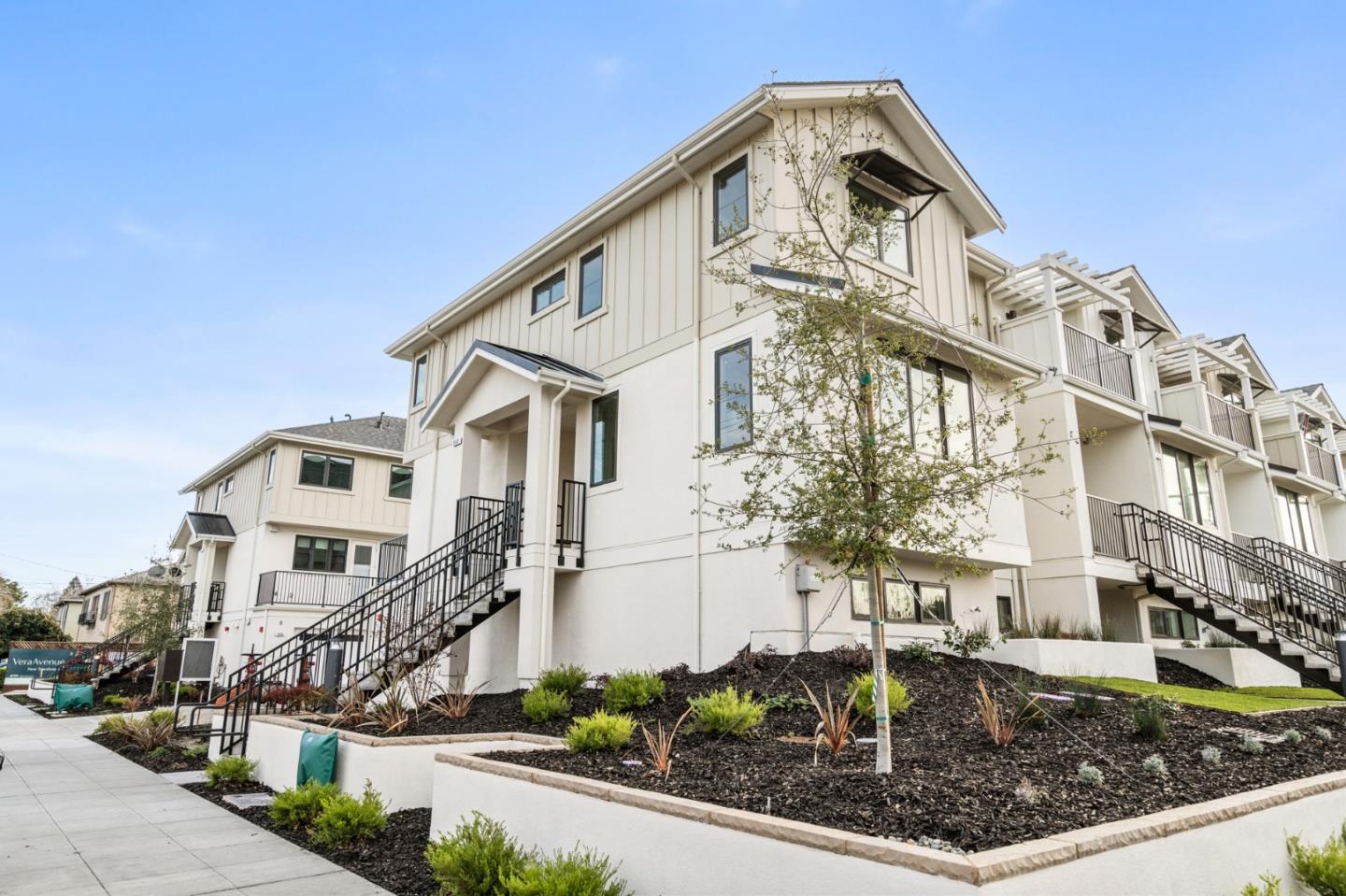 Neighborhood Neighborhood-34