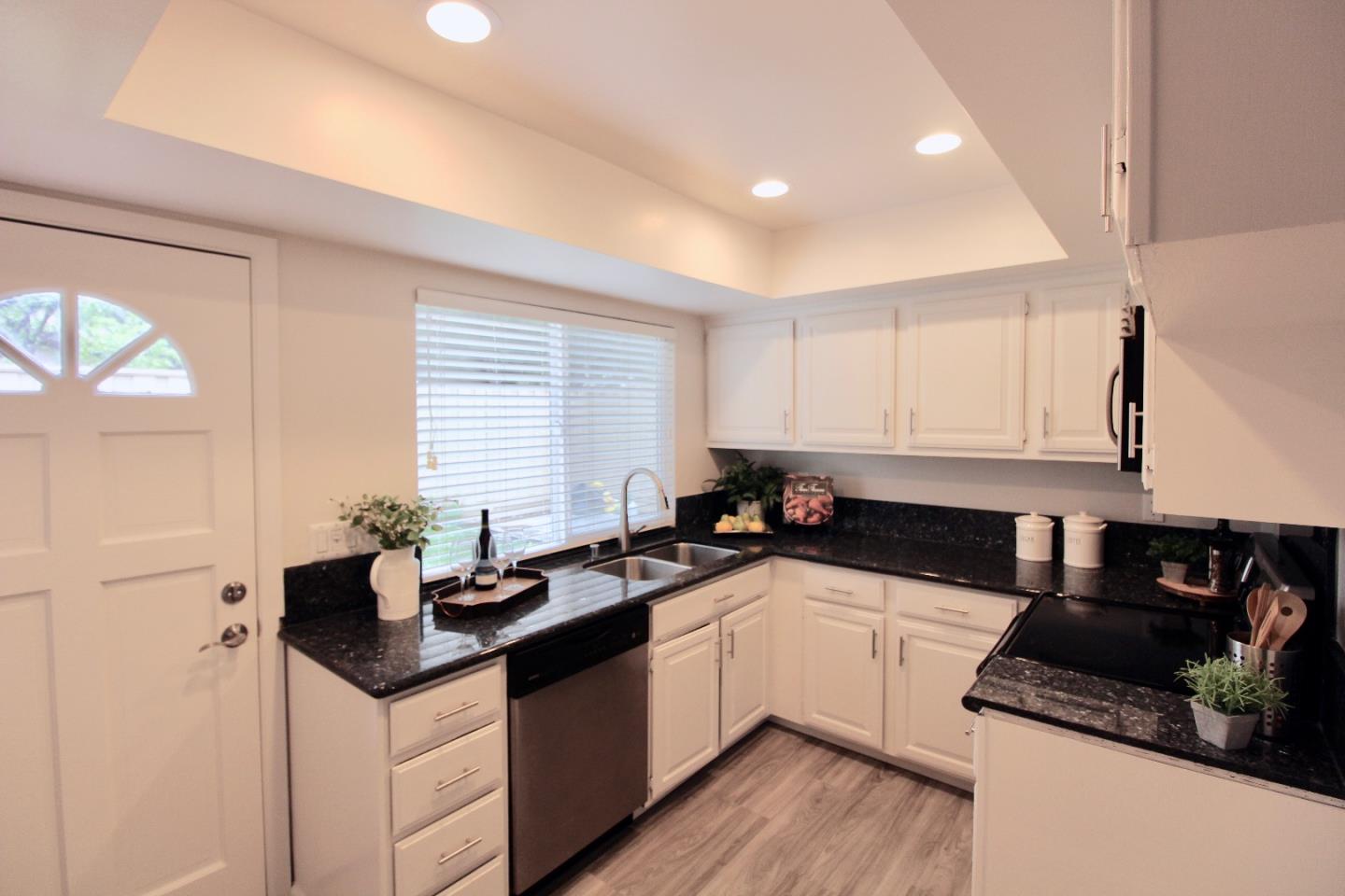 Neighborhood Neighborhood-14