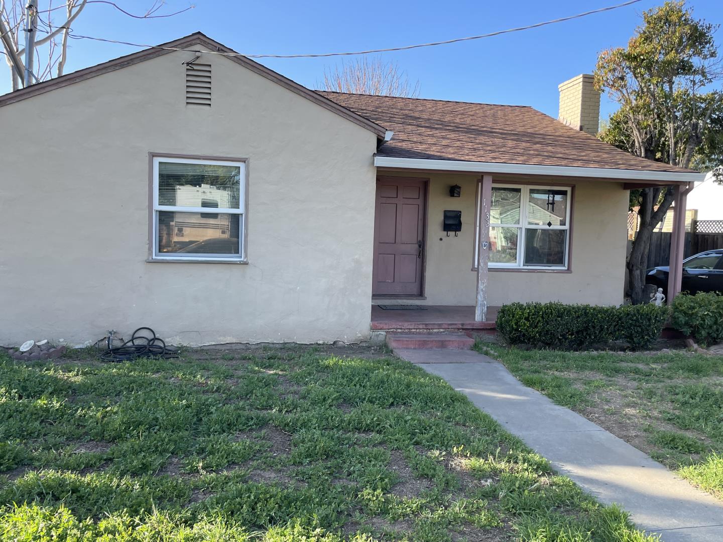 Neighborhood Neighborhood-47