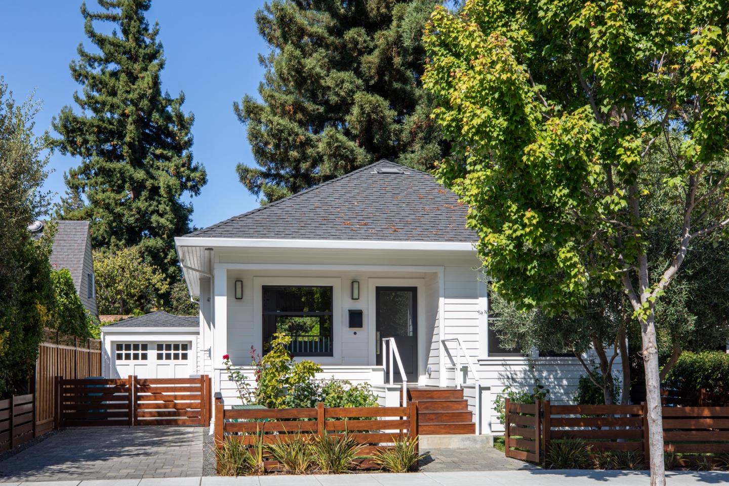 Neighborhood Neighborhood-18