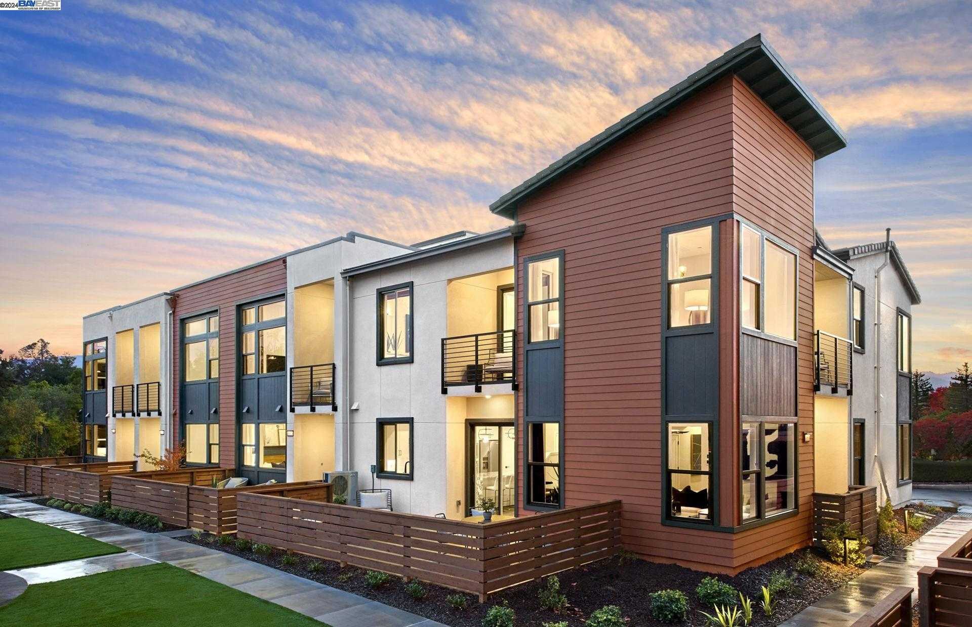 Neighborhood Neighborhood-8