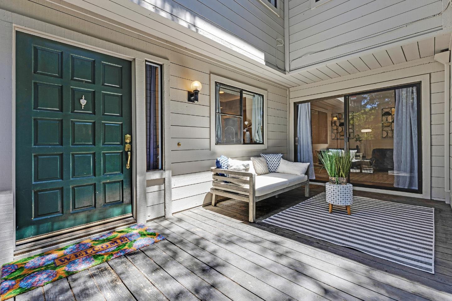 Neighborhood Neighborhood-12