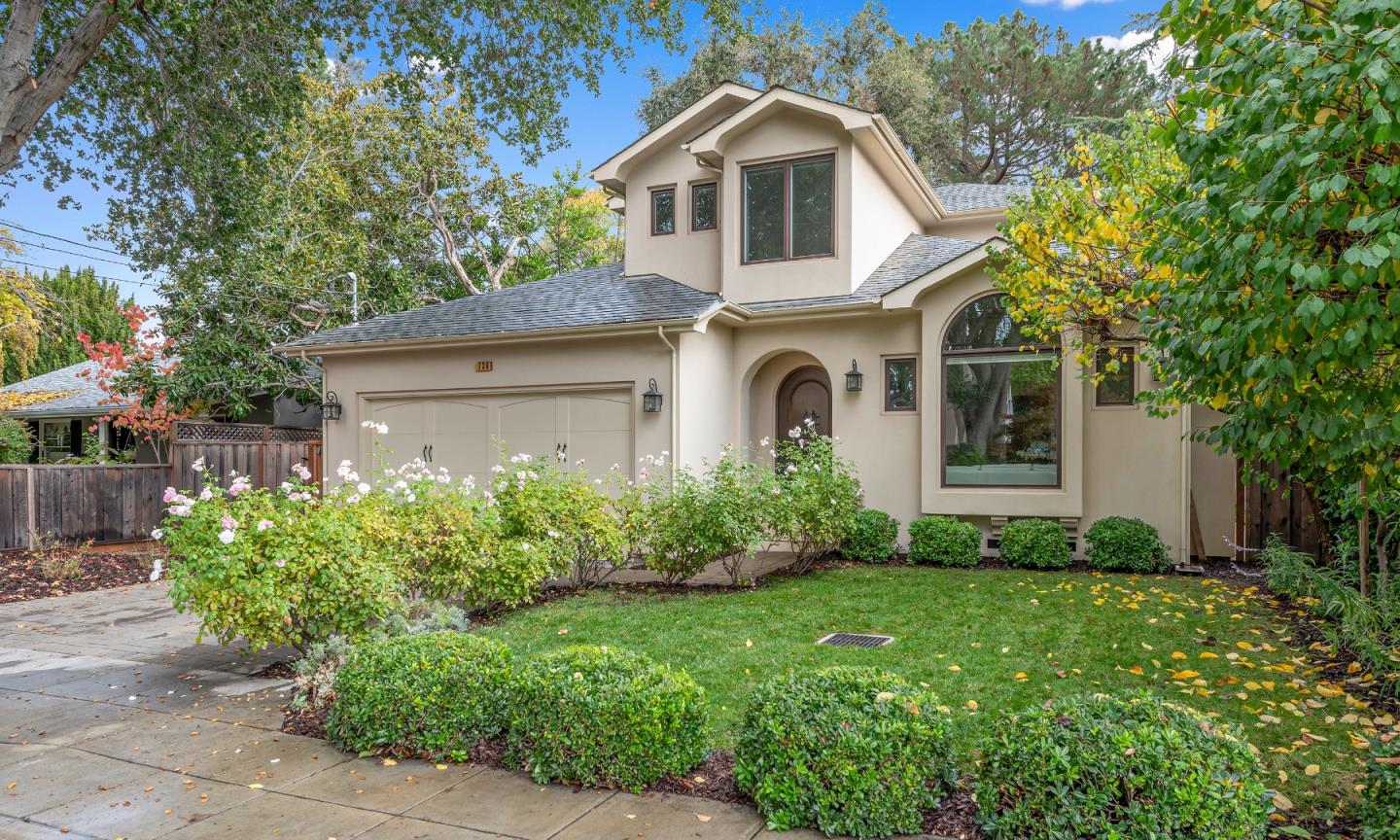 Neighborhood Neighborhood-53