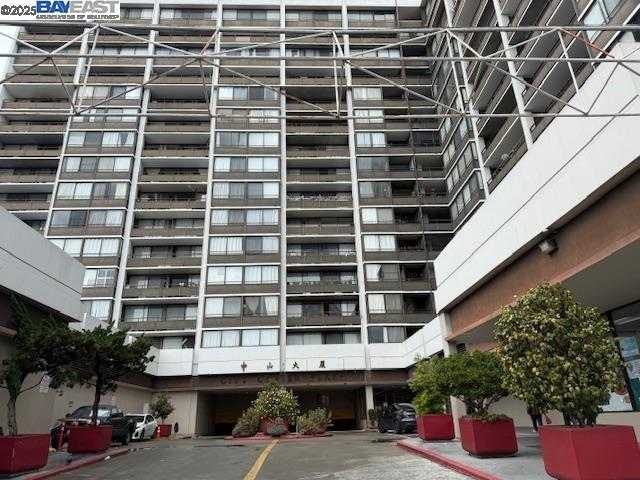 Neighborhood Neighborhood-6