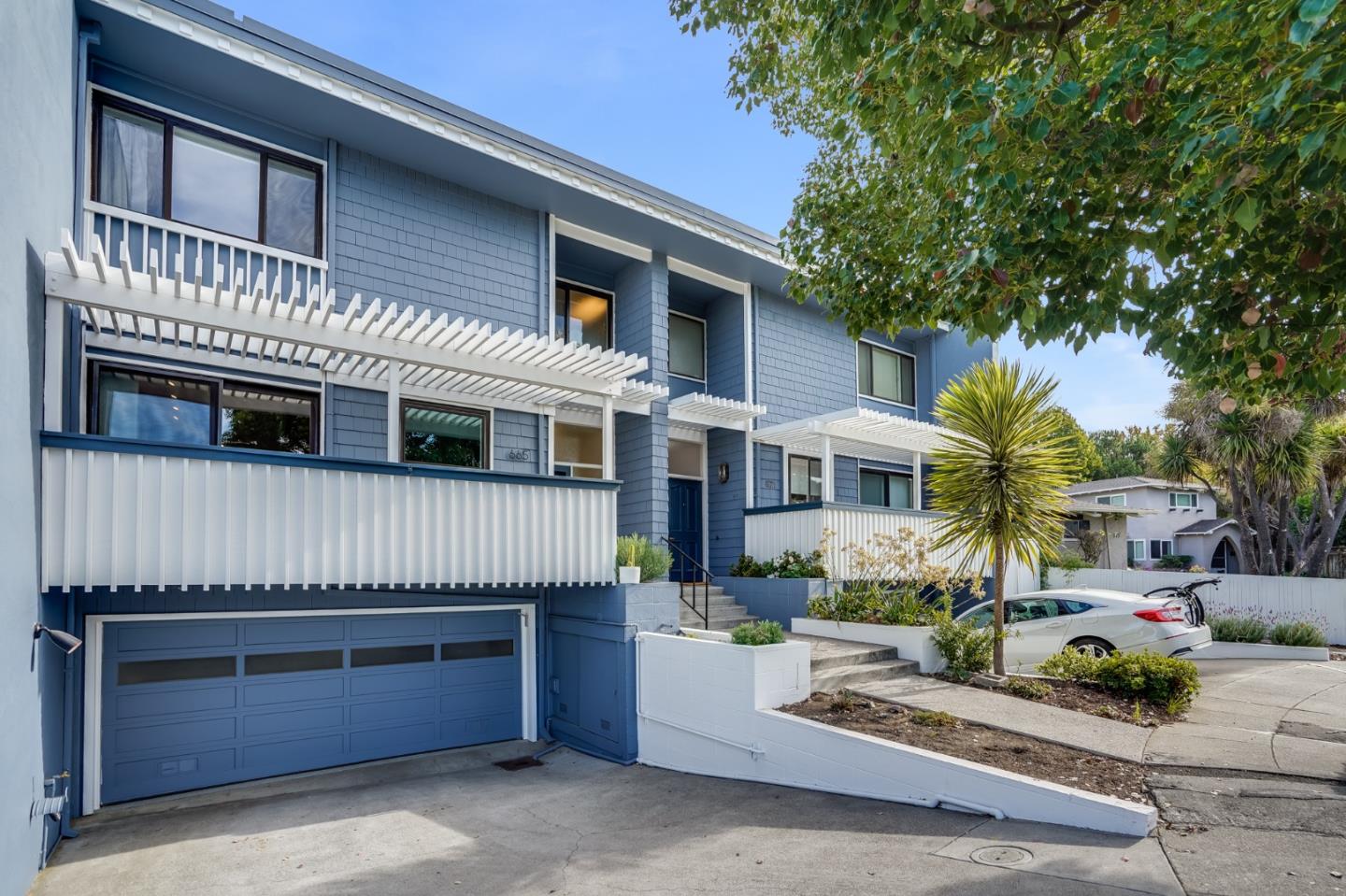 Neighborhood Neighborhood-38