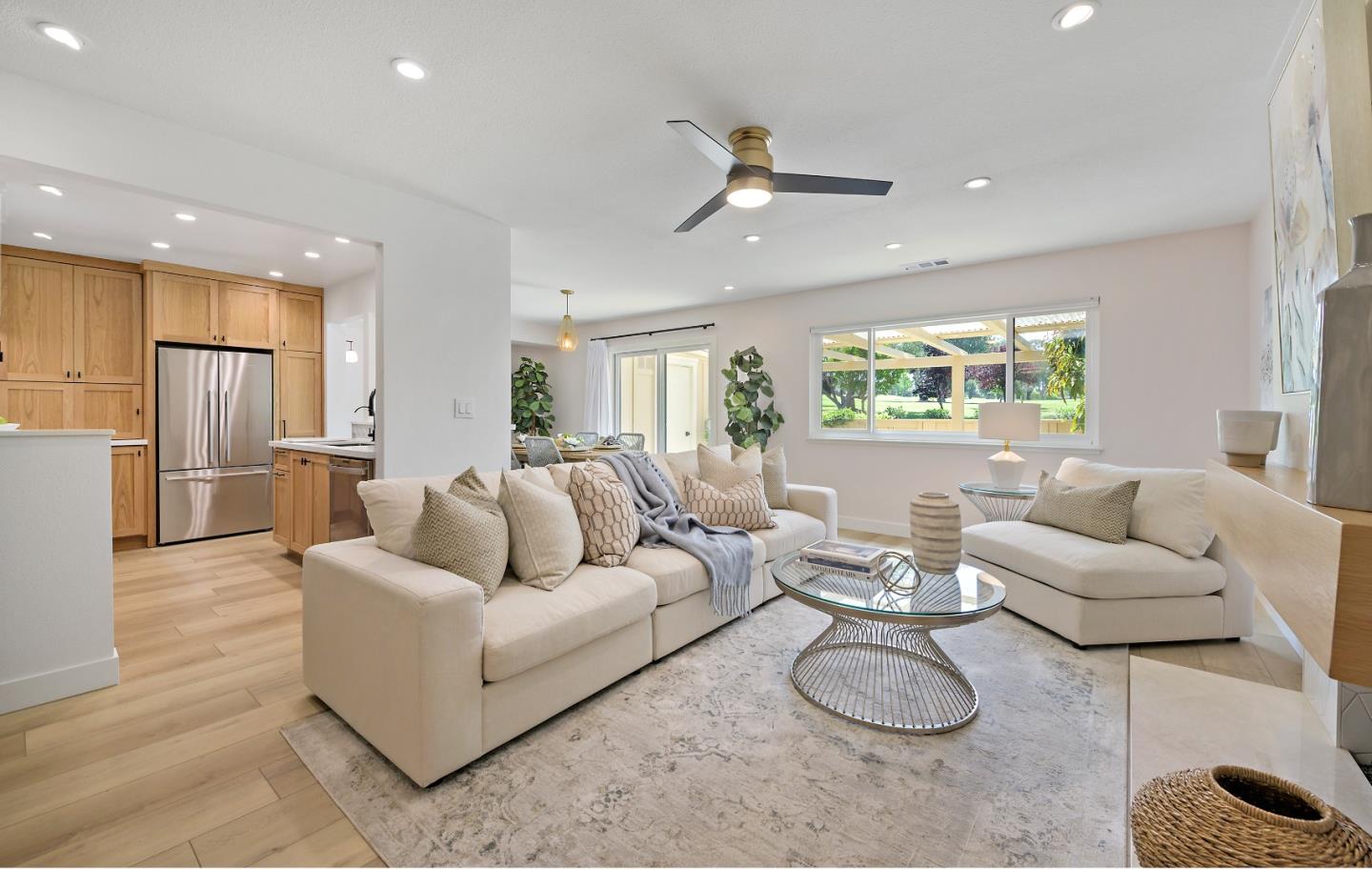 Neighborhood Neighborhood-94