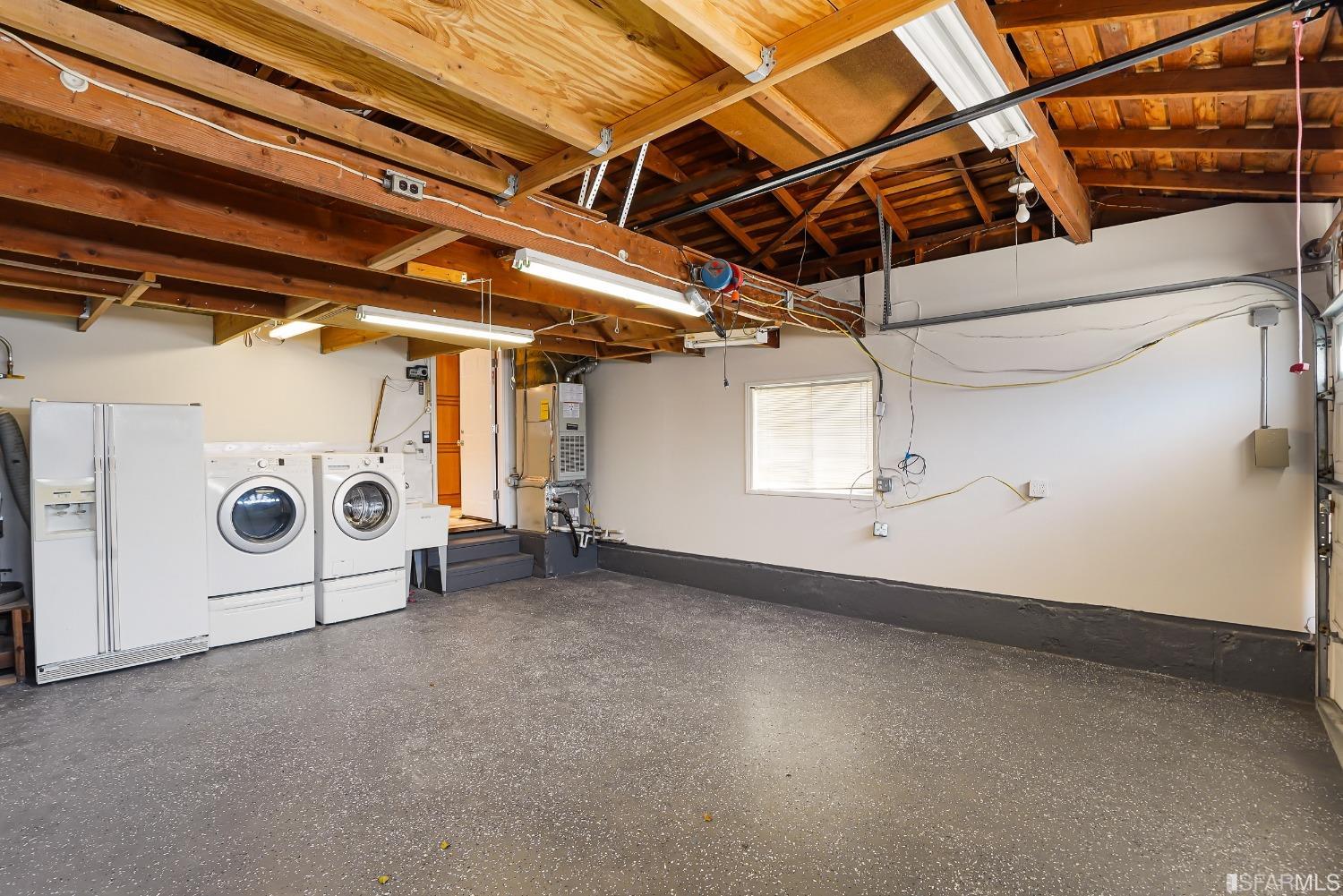 Neighborhood Neighborhood-113