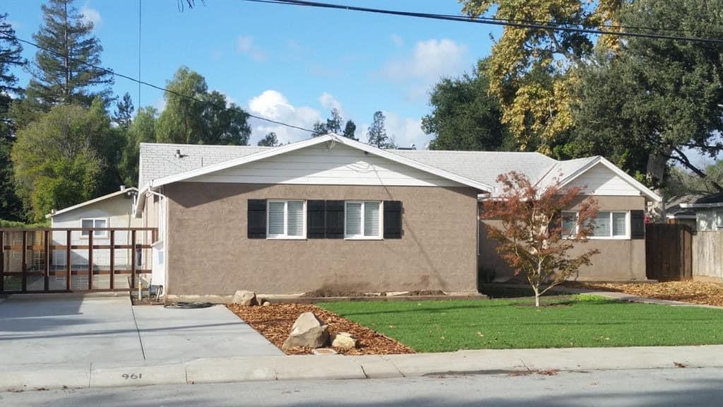 Neighborhood Neighborhood-9