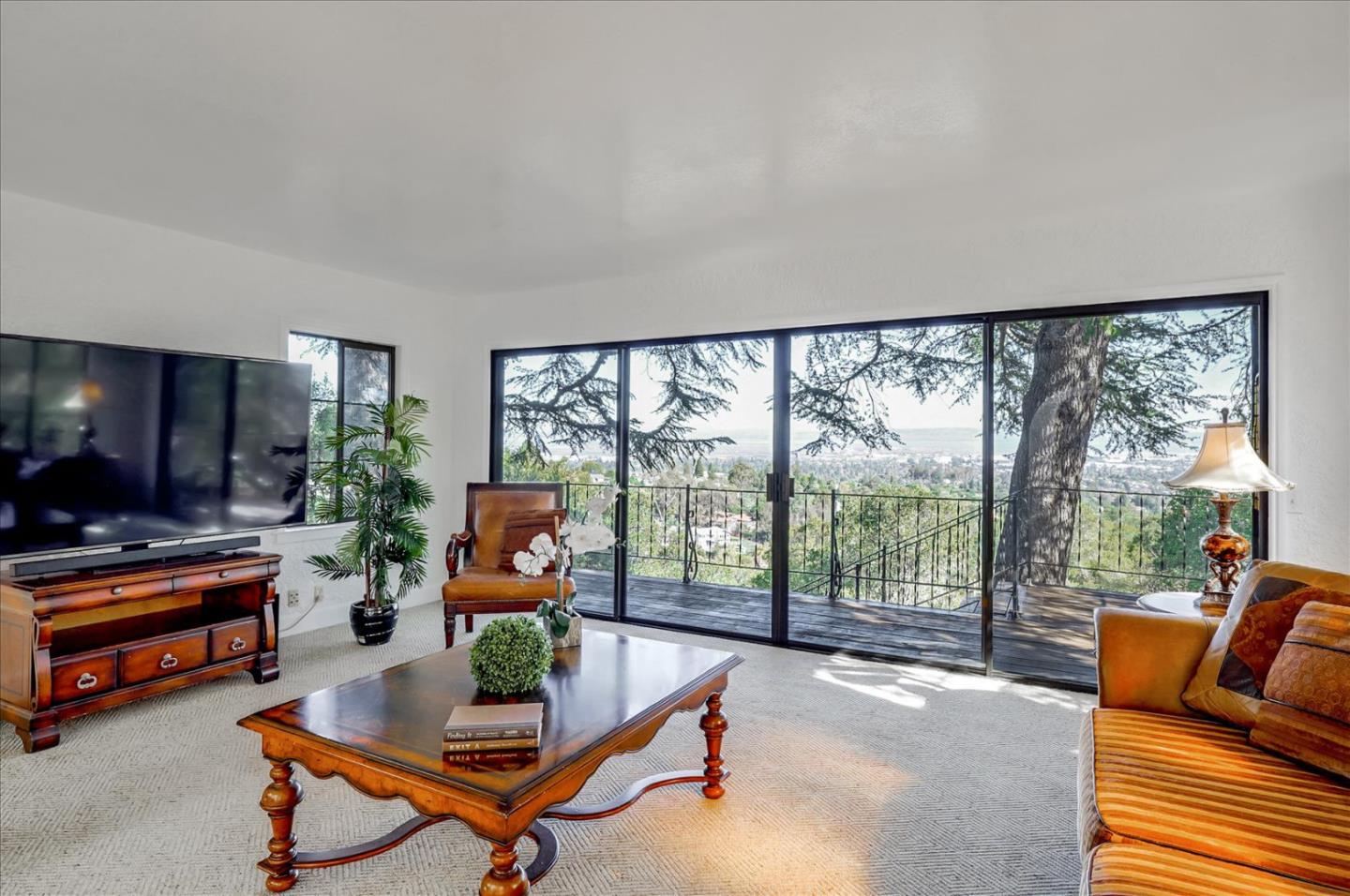 Neighborhood Neighborhood-16