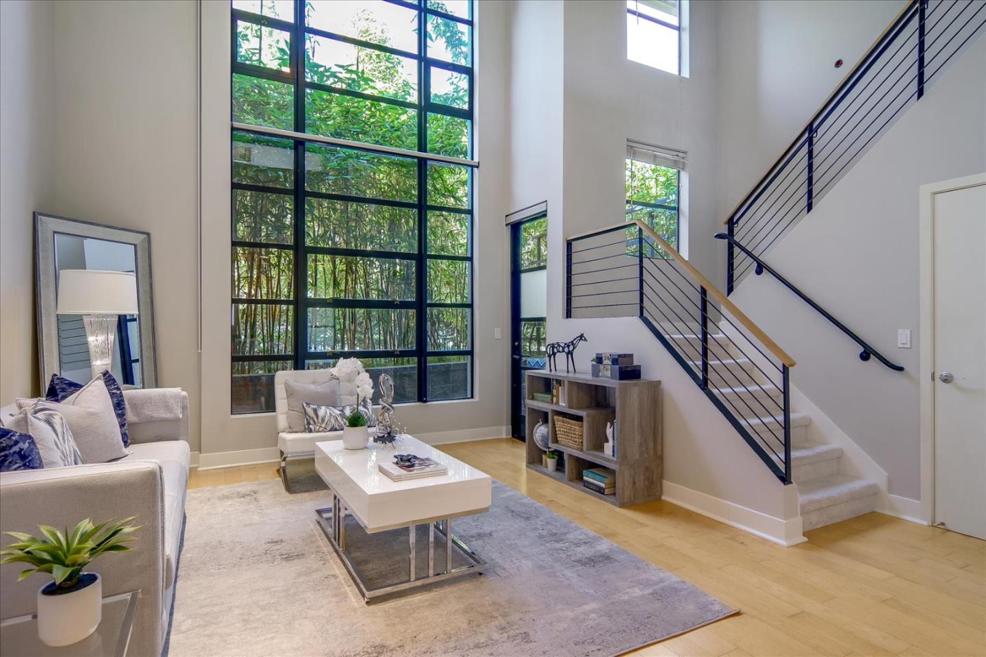 Neighborhood Neighborhood-92