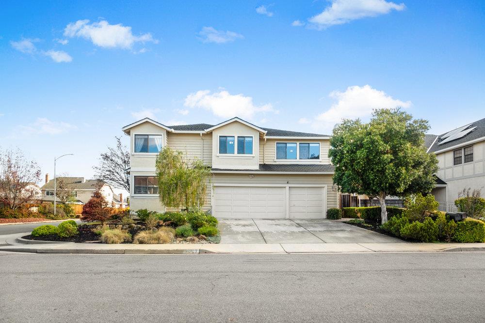 Neighborhood Neighborhood-59