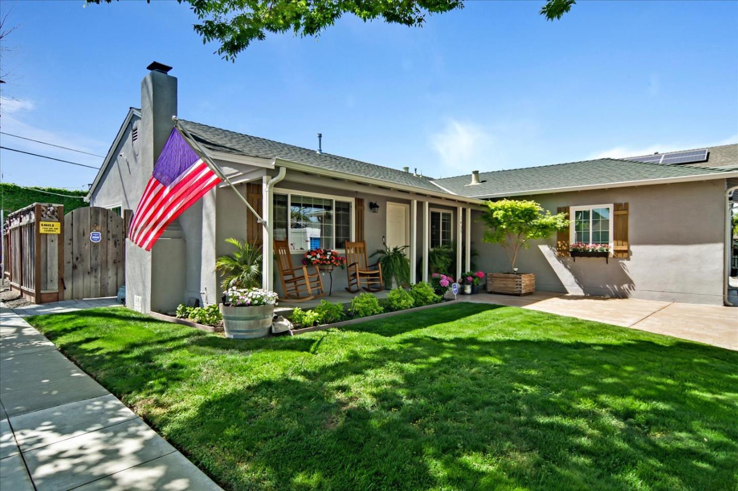 Neighborhood Neighborhood-23