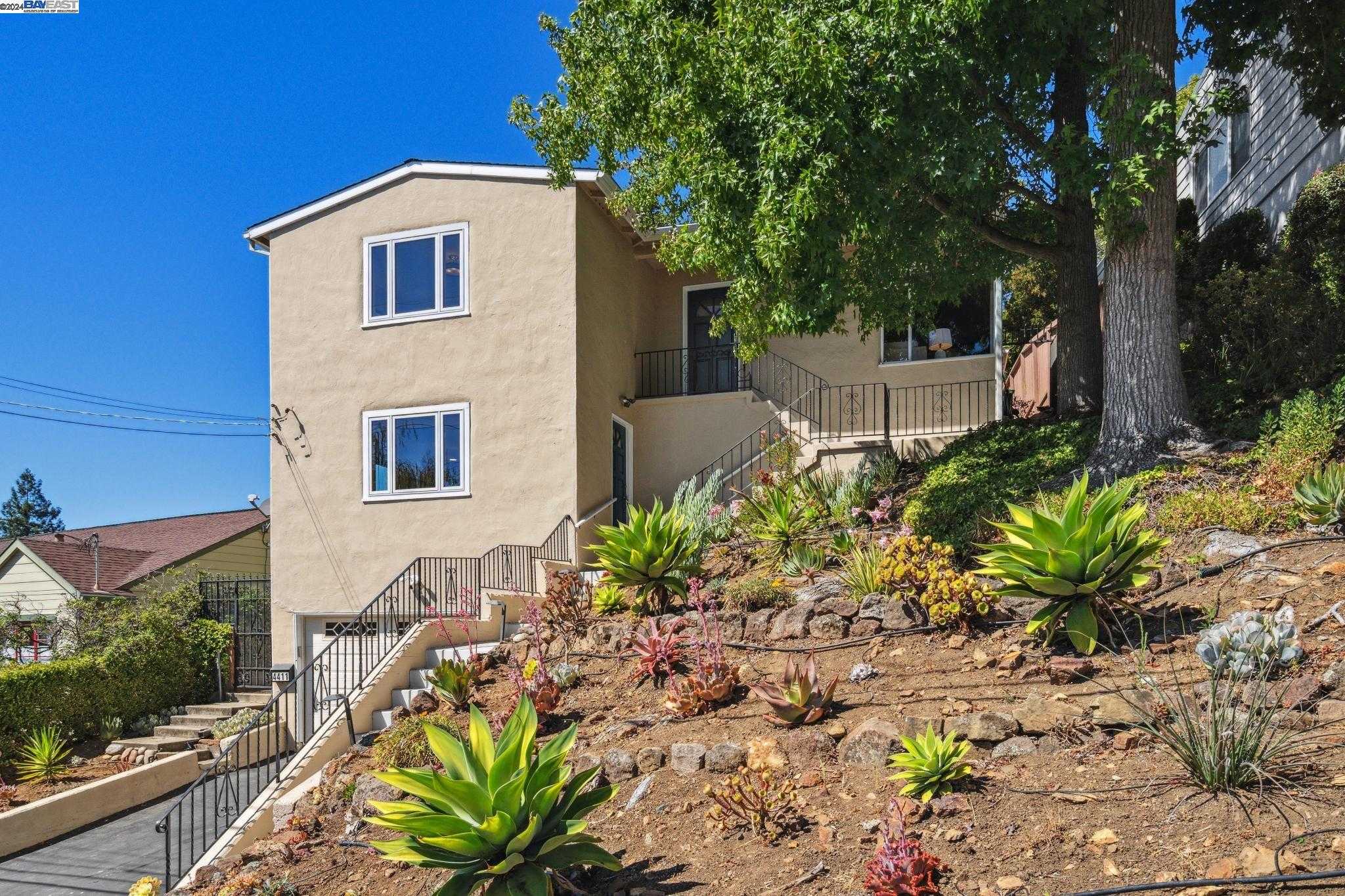 Neighborhood Neighborhood-27