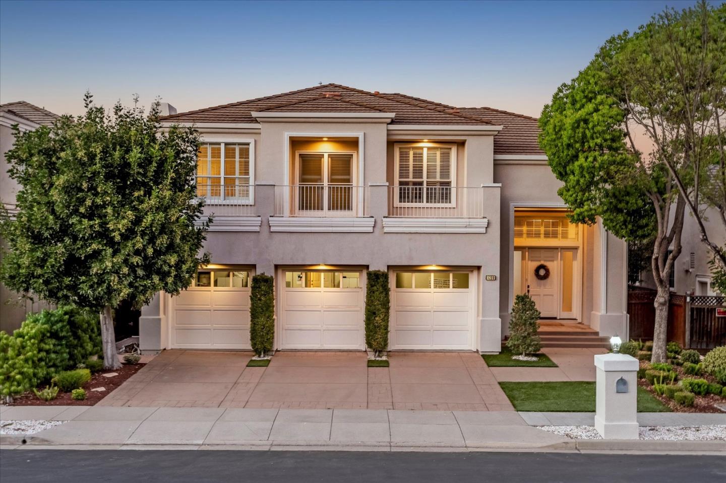 Neighborhood-2