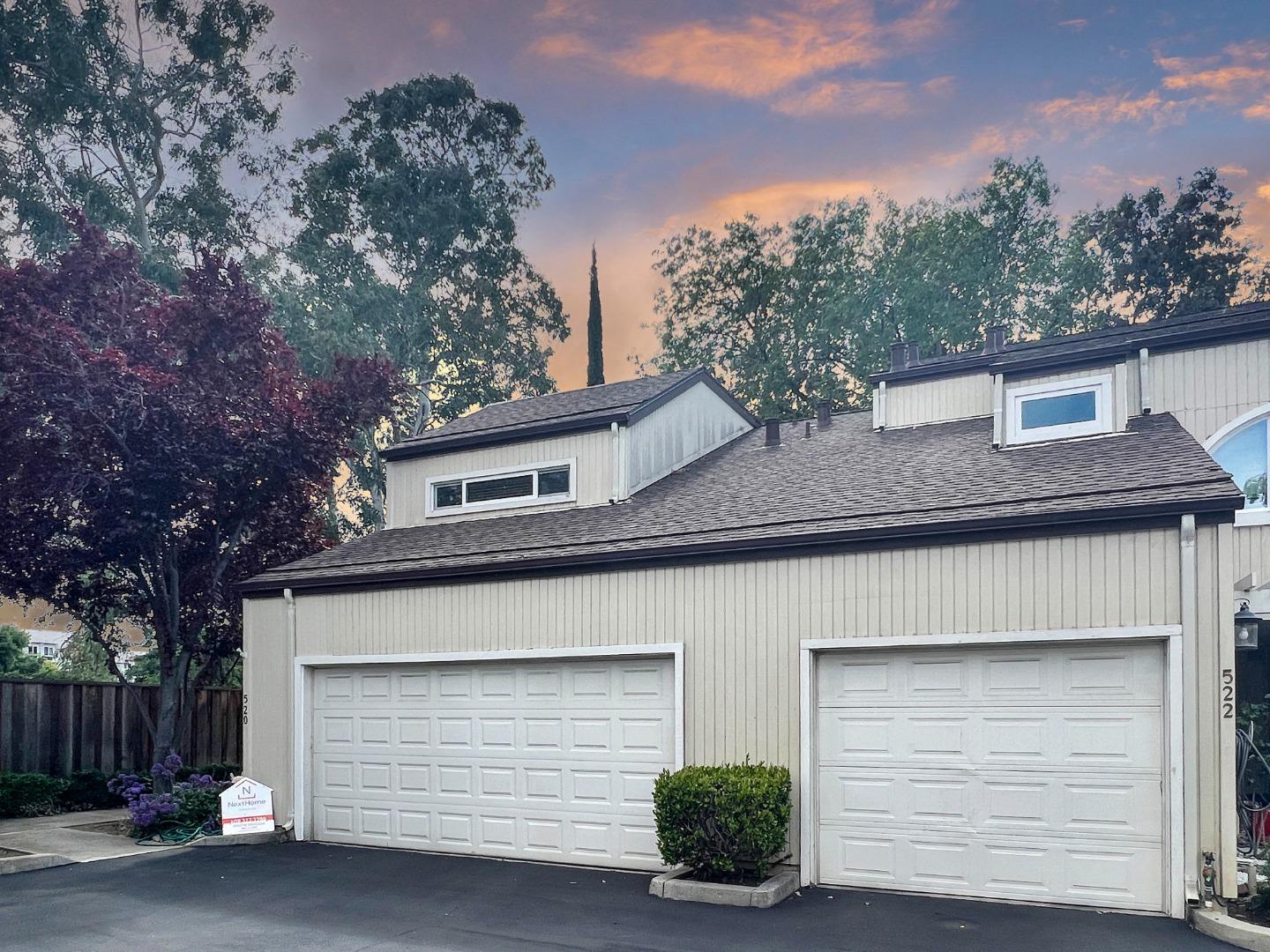 Neighborhood Neighborhood-92