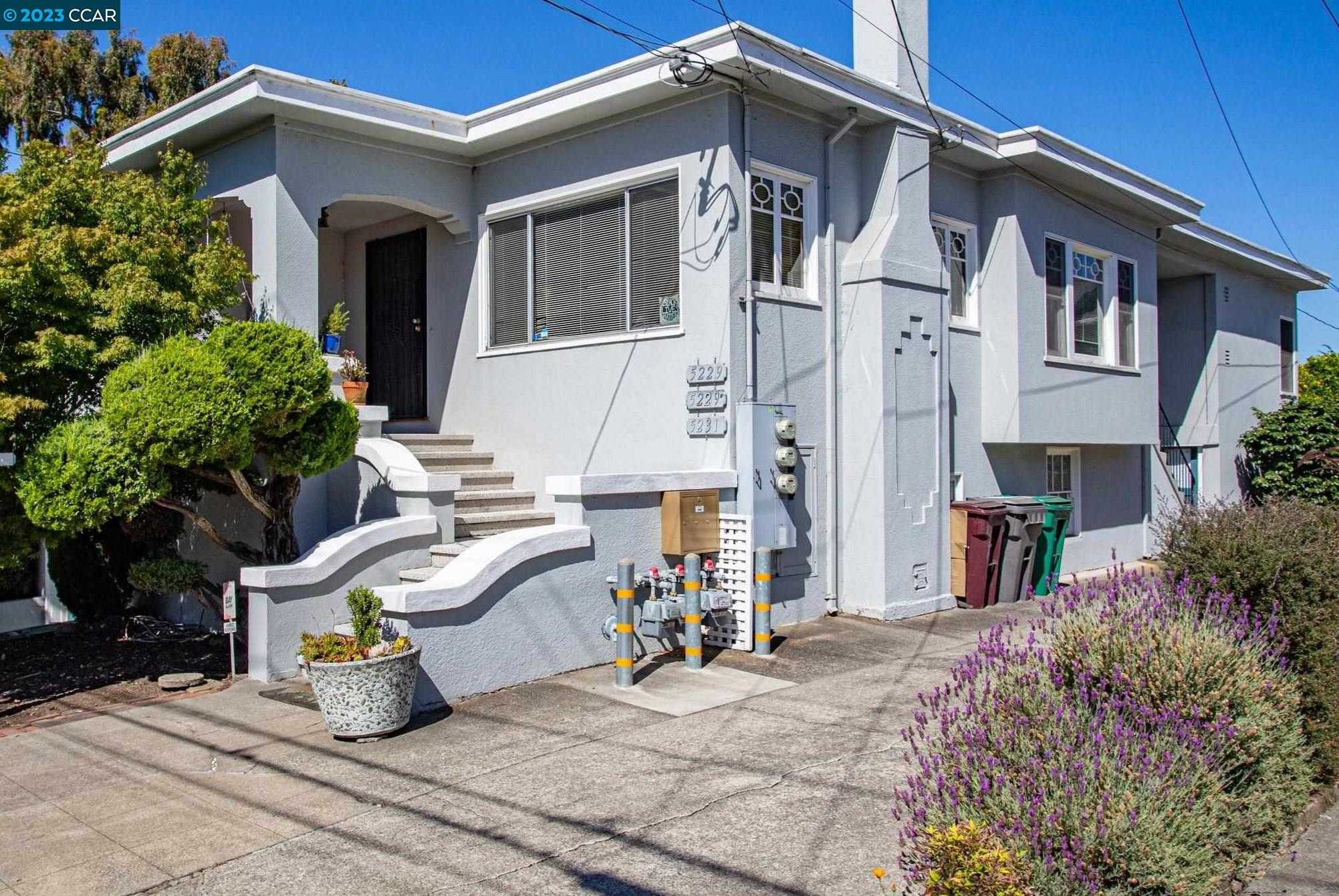 Neighborhood Neighborhood-22