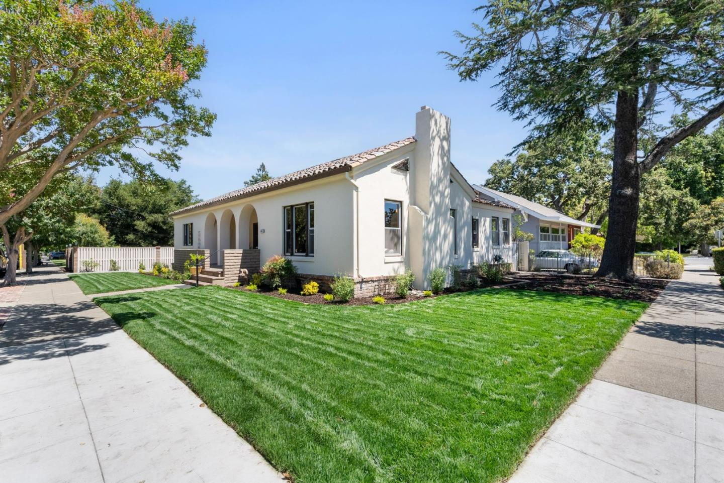 Neighborhood Neighborhood-36