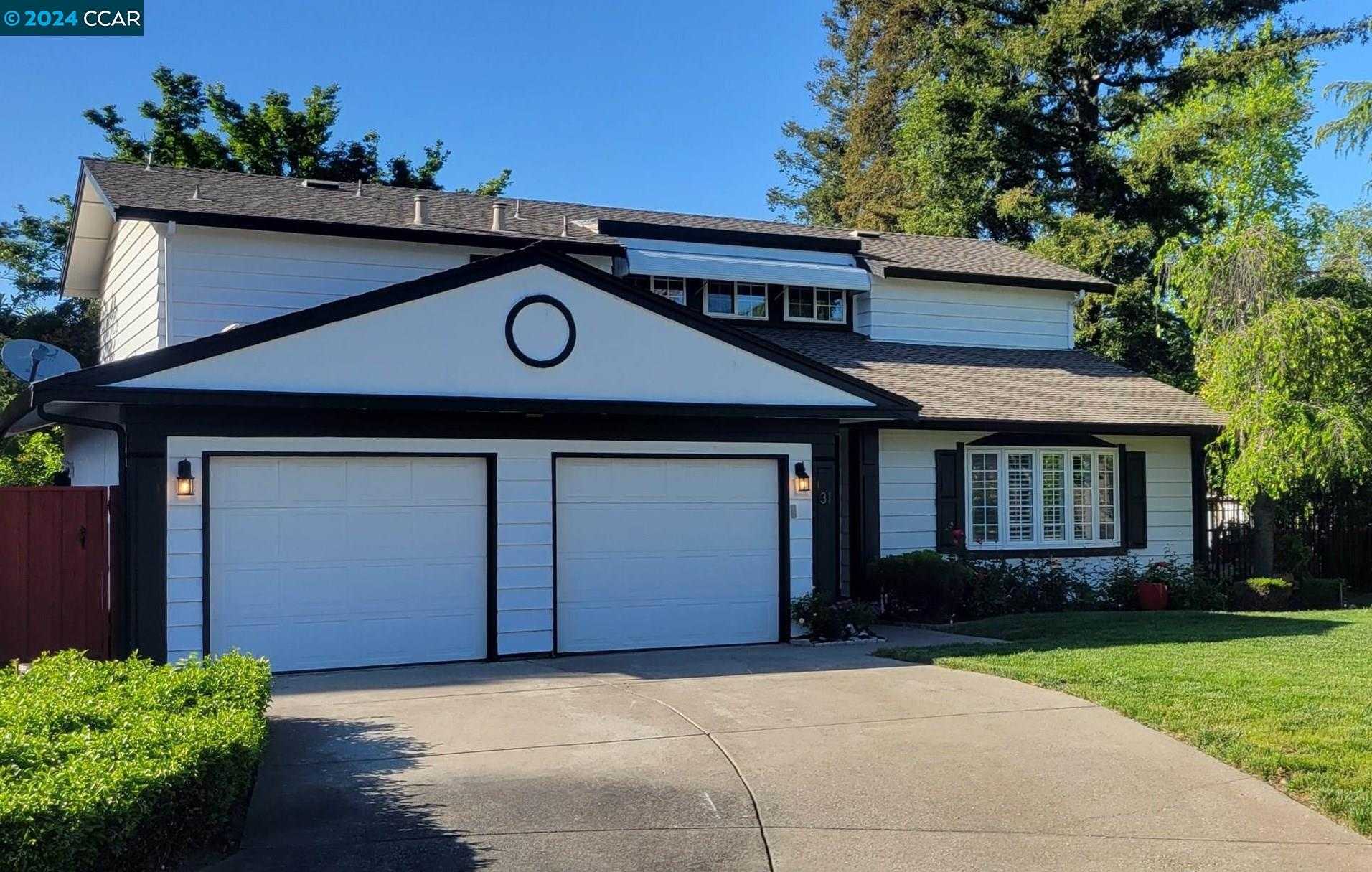 Neighborhood Neighborhood-32