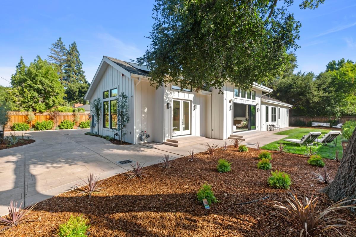 Neighborhood Neighborhood-11