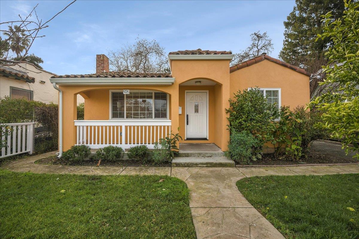 Neighborhood Neighborhood-43