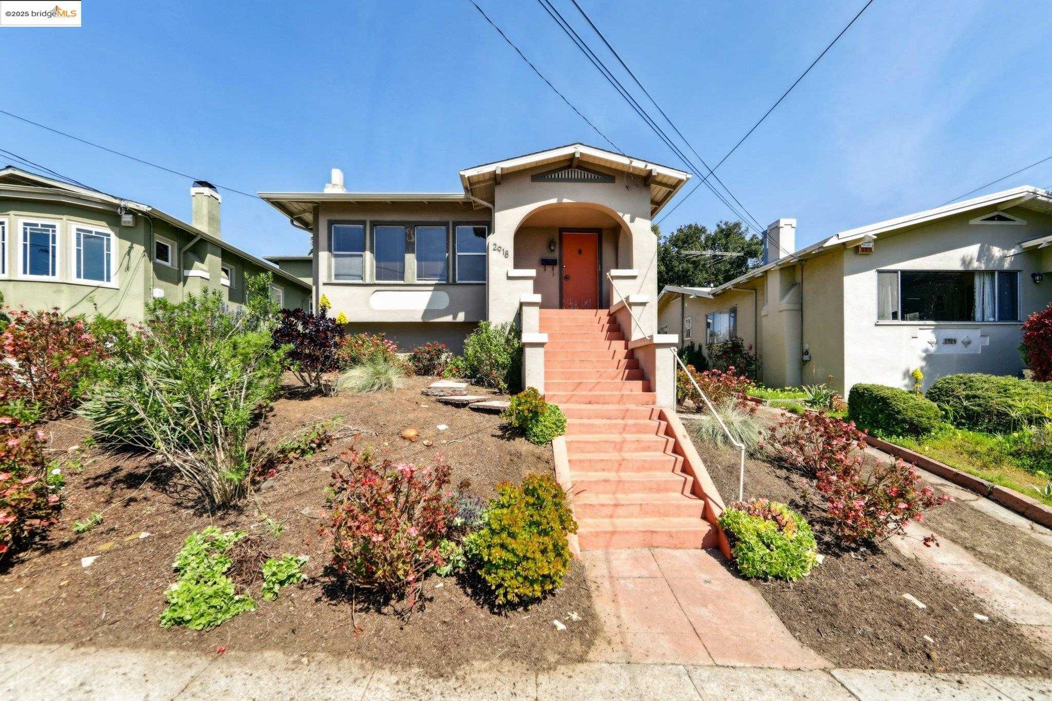 Neighborhood Neighborhood-28