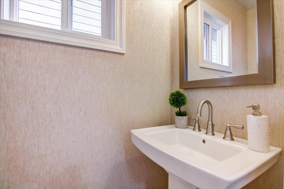 Neighborhood Neighborhood-65