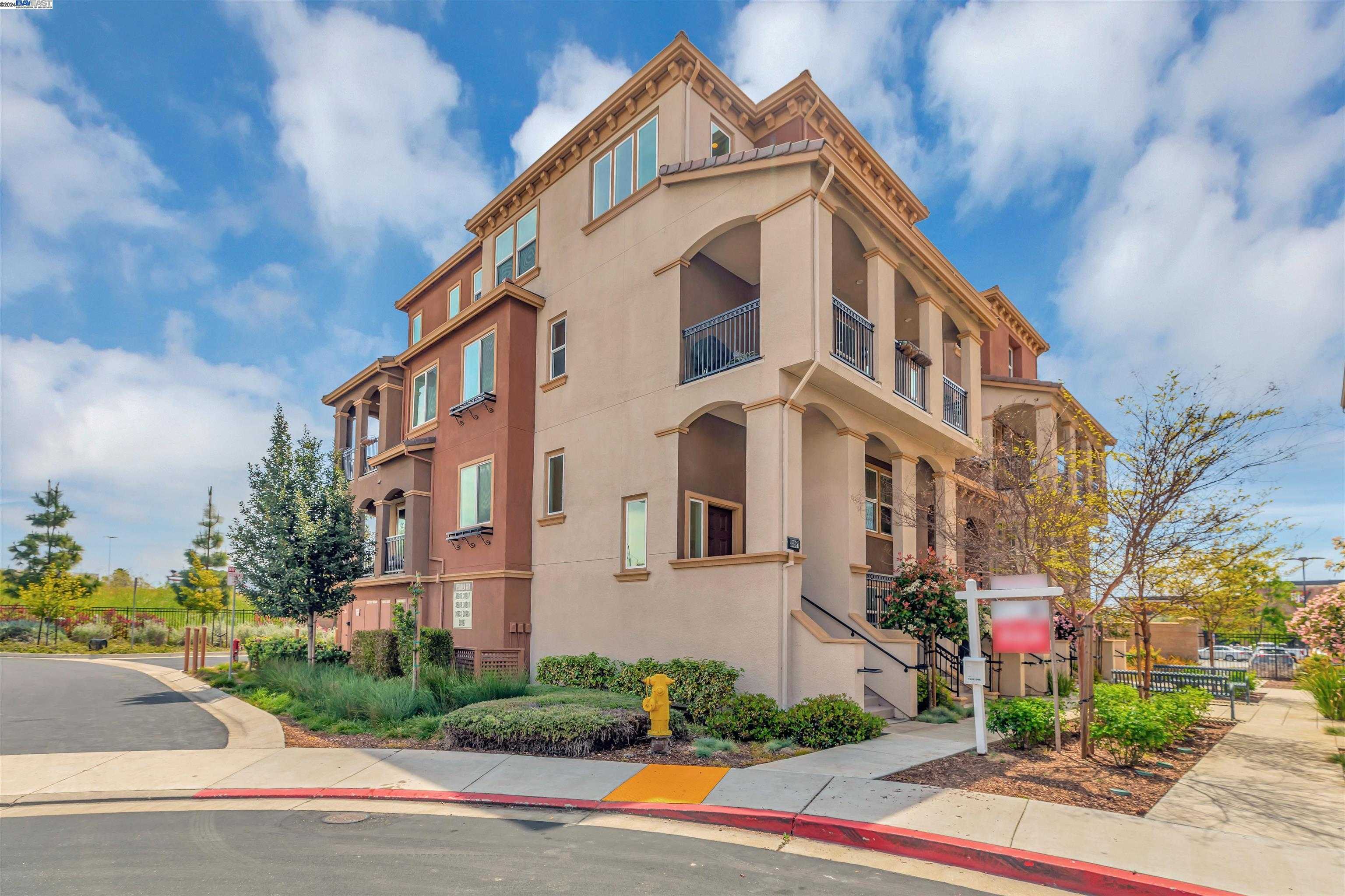 Neighborhood Neighborhood-14