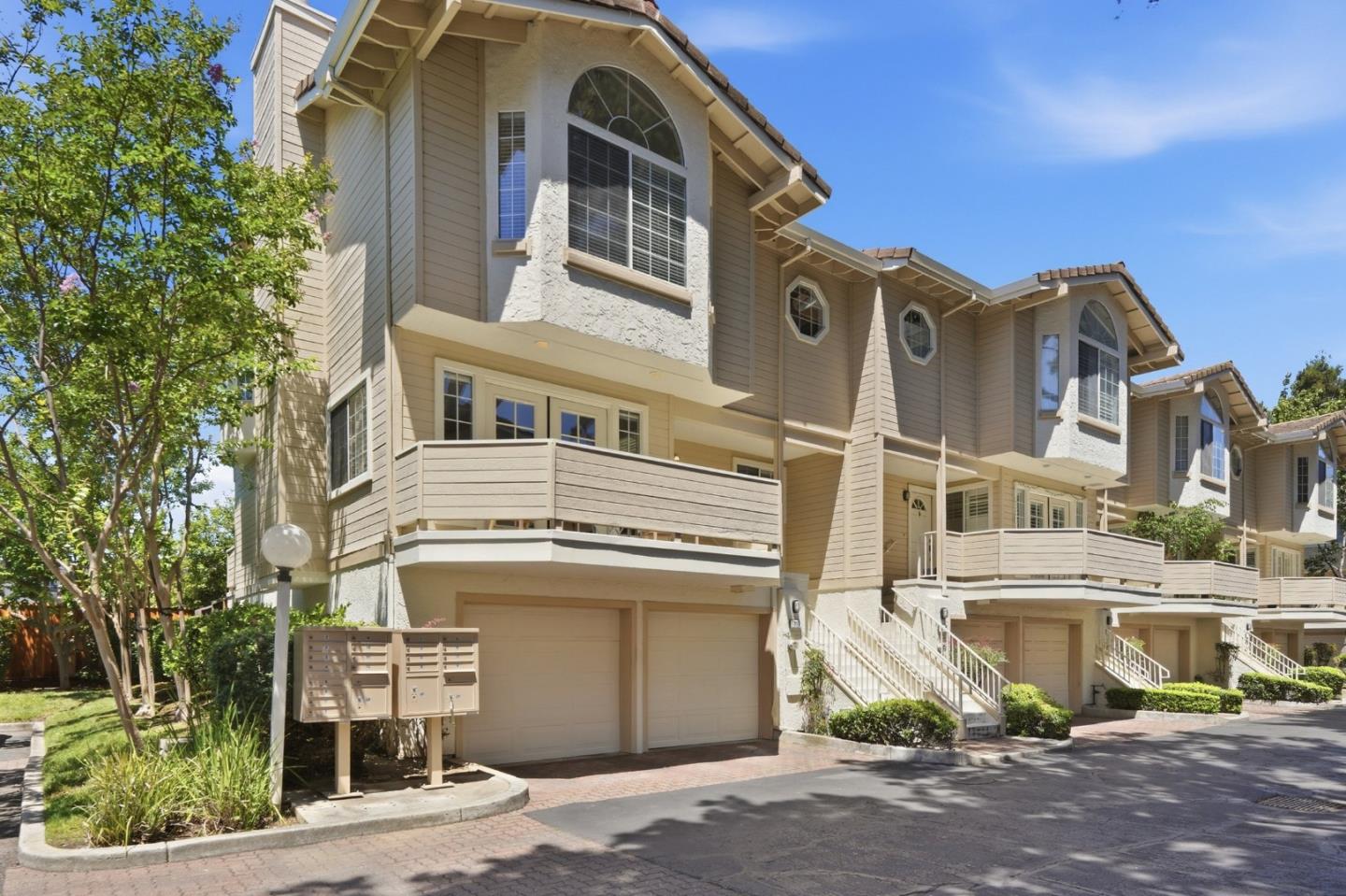 Neighborhood-29