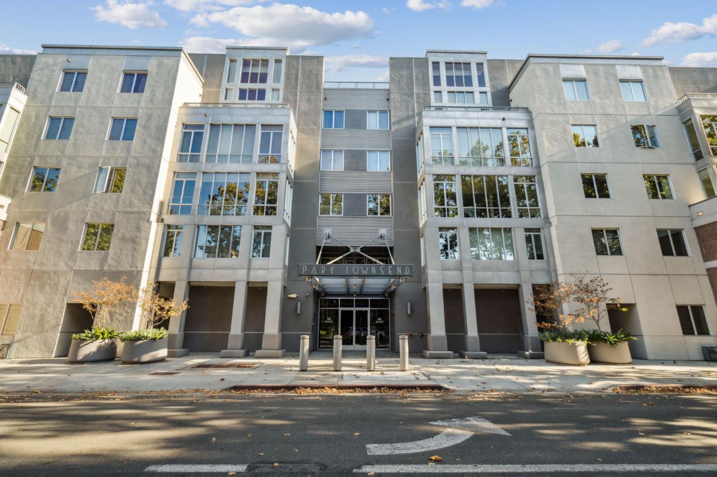 Neighborhood Neighborhood-30