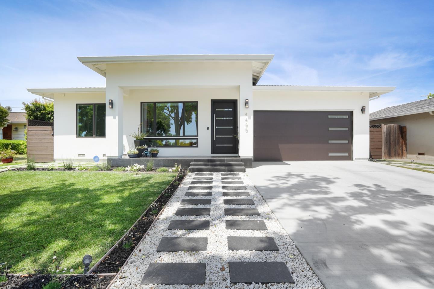 Neighborhood Neighborhood-13