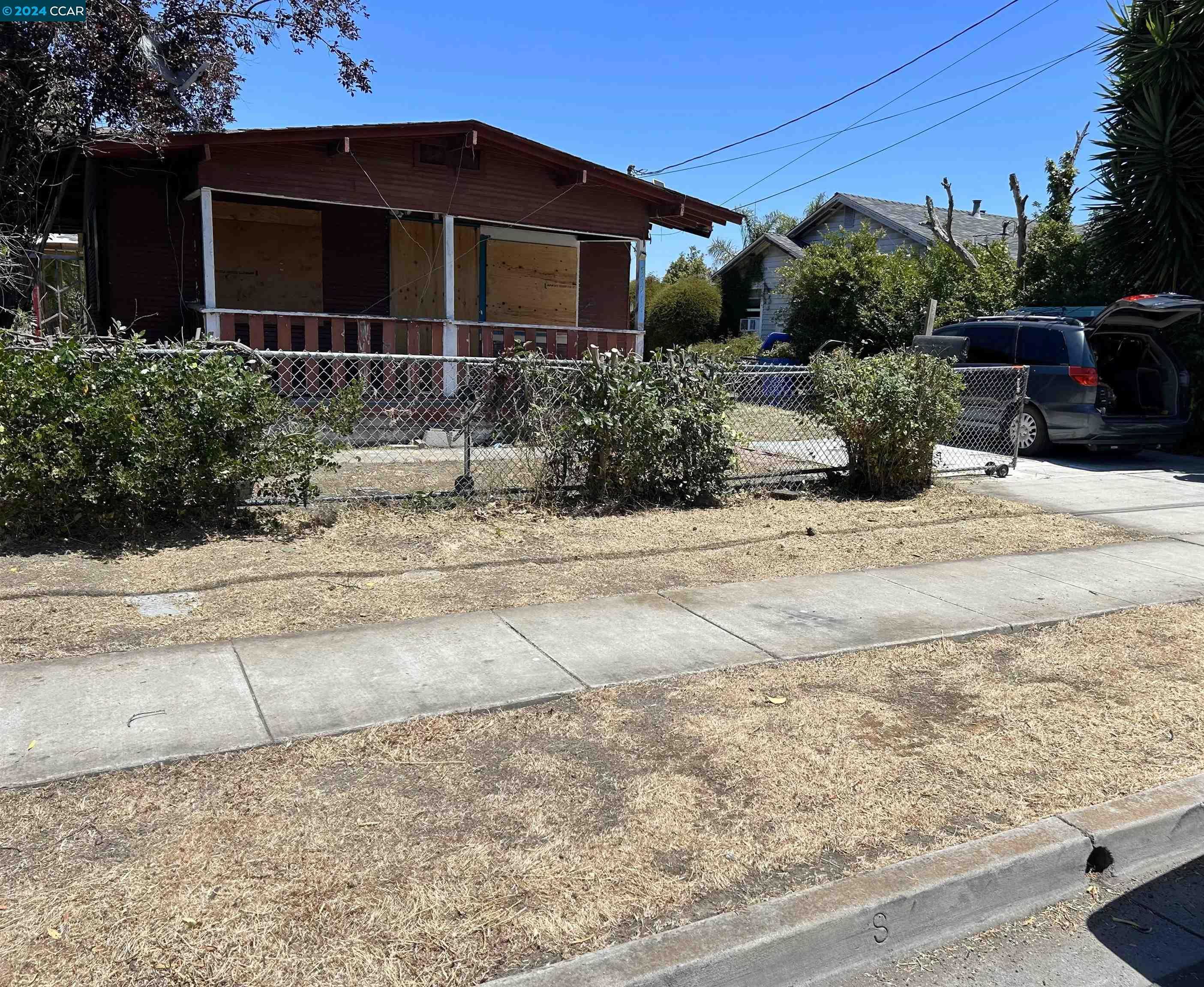 Neighborhood Neighborhood-10