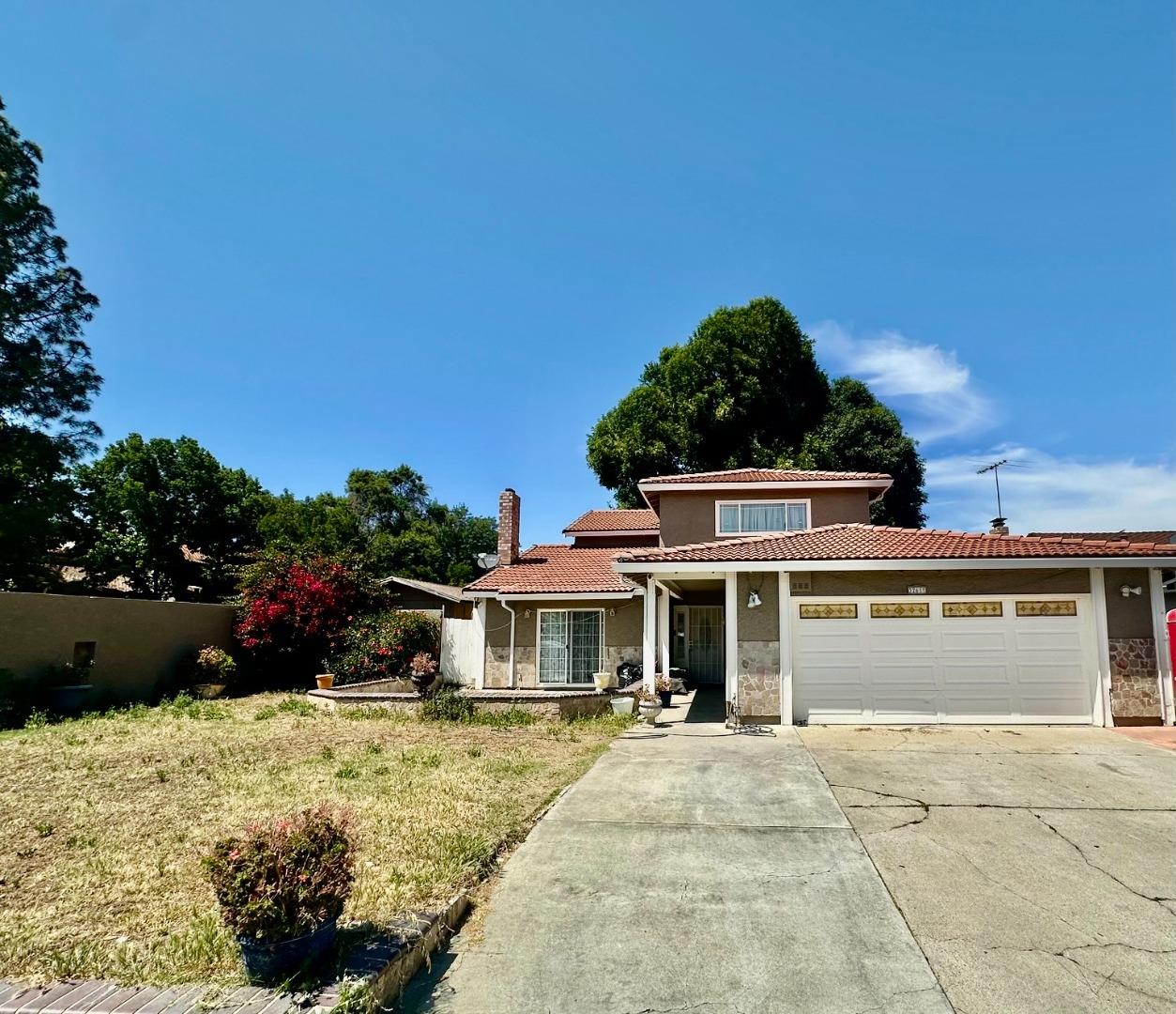 Neighborhood-24