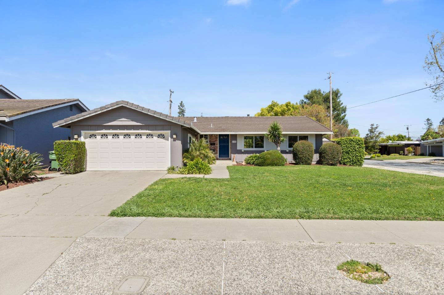 Neighborhood Neighborhood-39