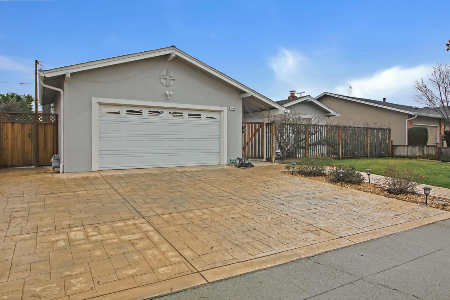 Neighborhood Neighborhood-44