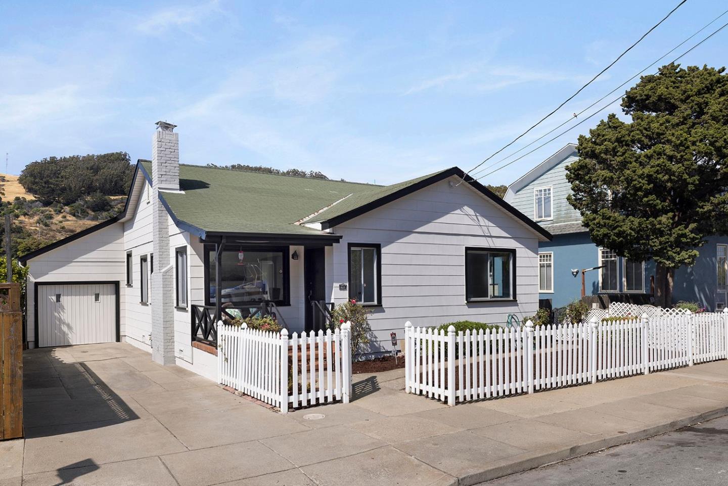 Neighborhood Neighborhood-2