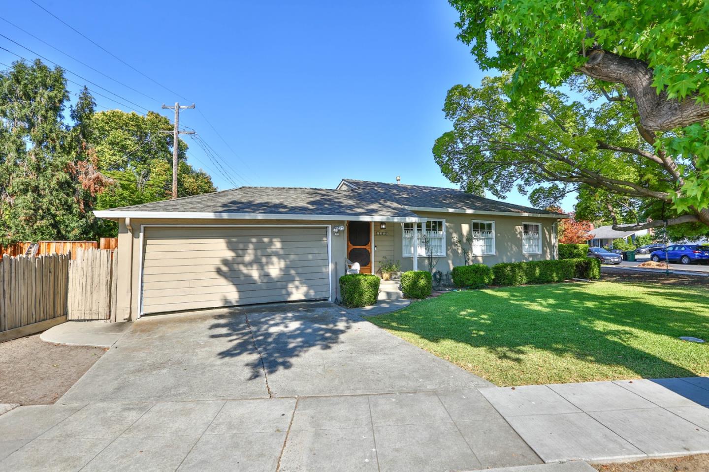 Neighborhood Neighborhood-66