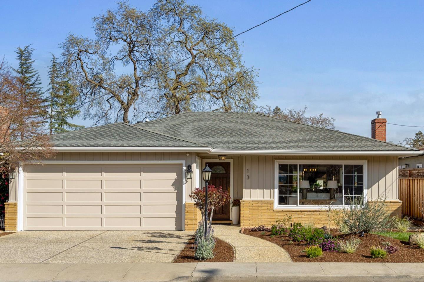 Neighborhood Neighborhood-10