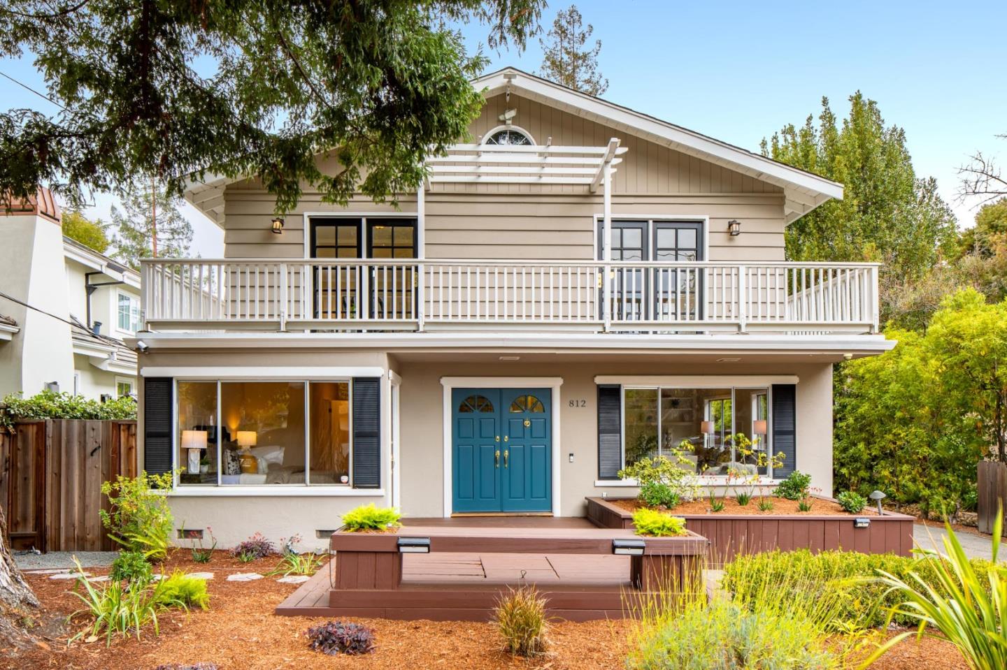 Neighborhood Neighborhood-66