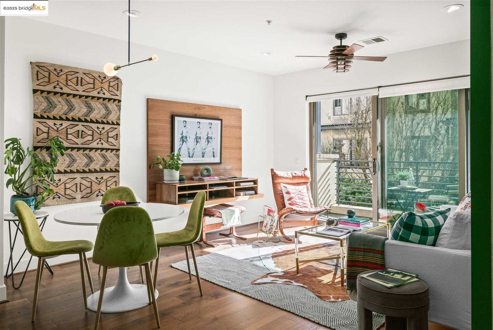 Neighborhood Neighborhood-6