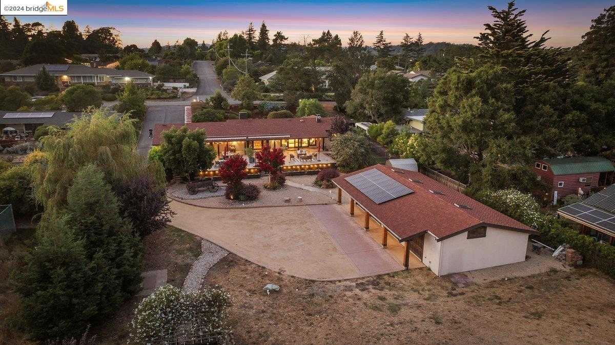 Neighborhood Neighborhood-13