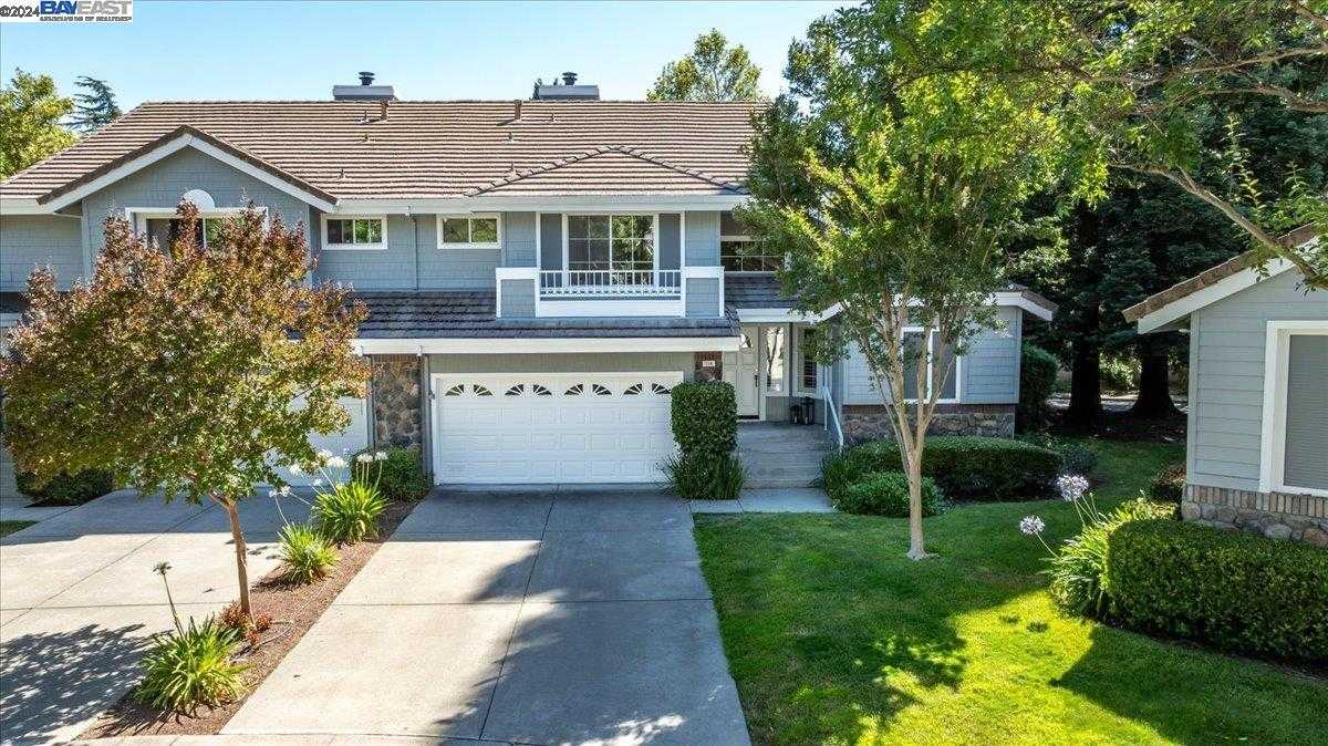 Neighborhood Neighborhood-25