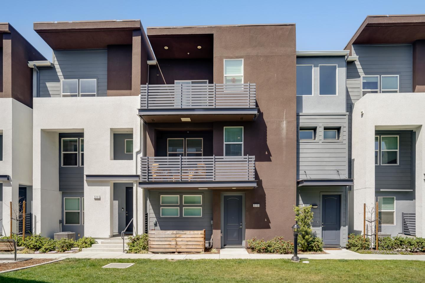 Neighborhood Neighborhood-166