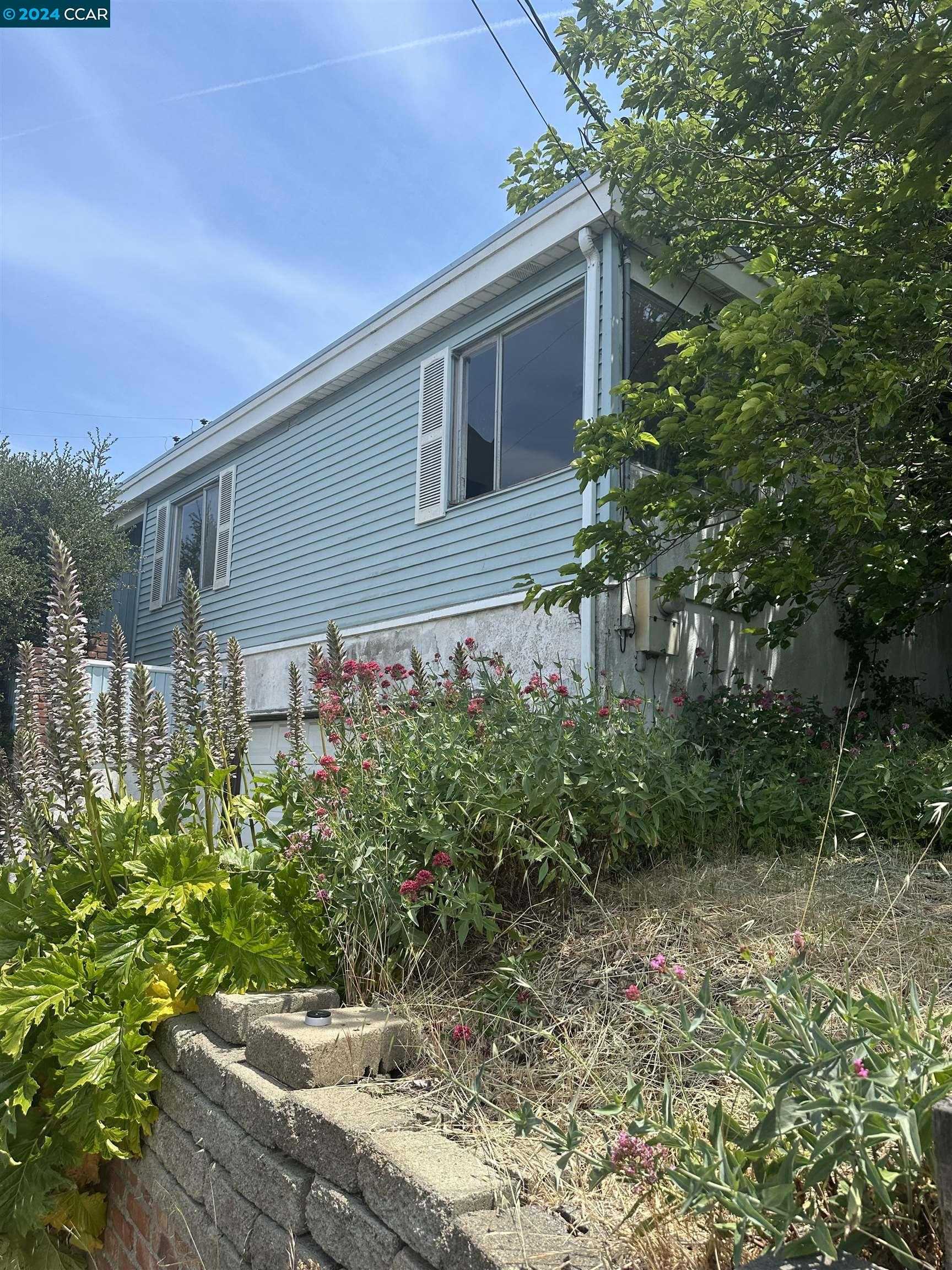 Neighborhood Neighborhood-8