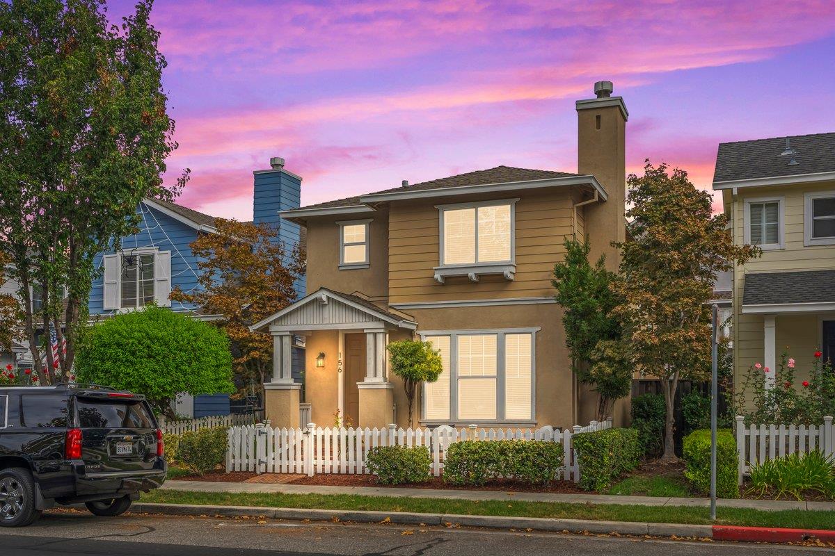 Neighborhood Neighborhood-23