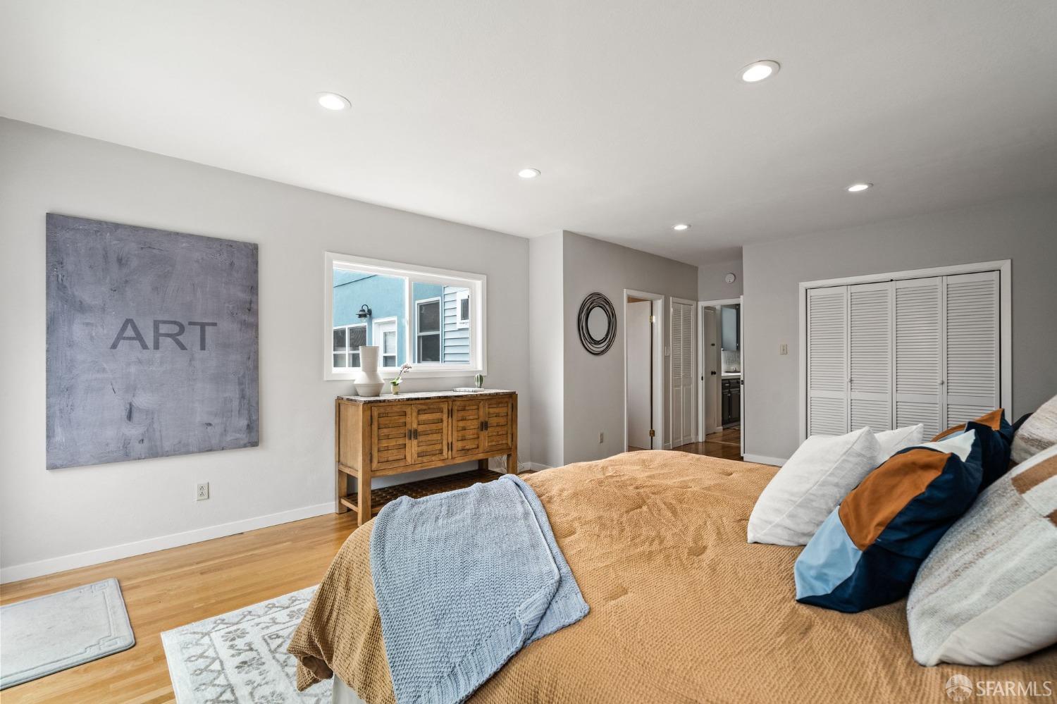 Neighborhood Neighborhood-144