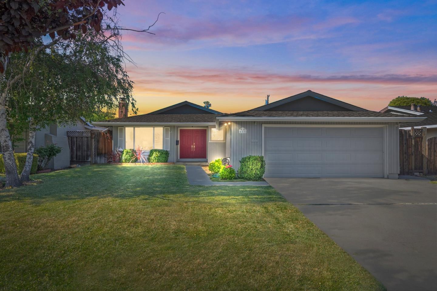 Neighborhood Neighborhood-9