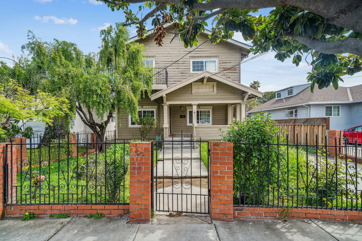 Neighborhood Neighborhood-86