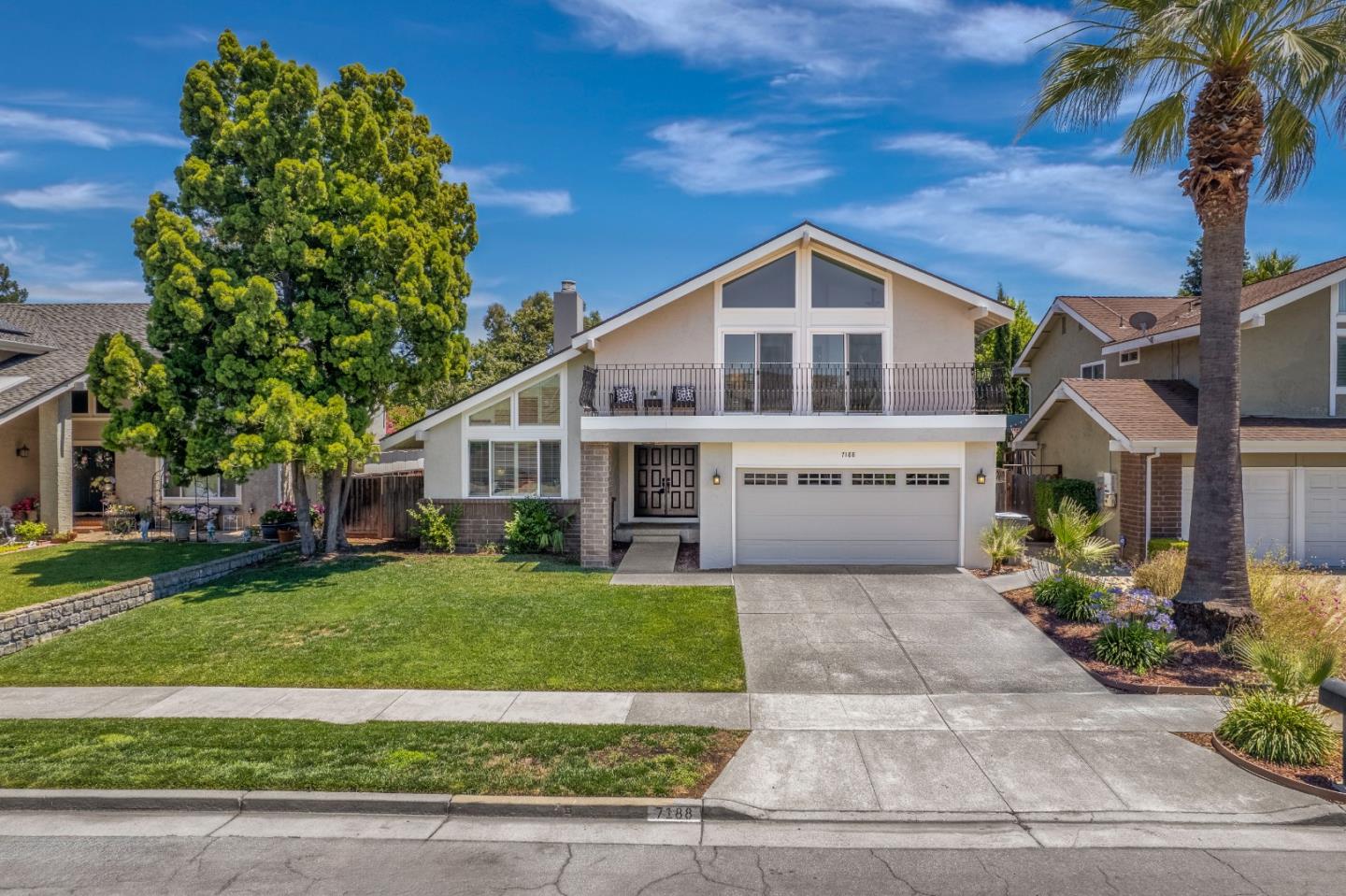 Neighborhood-6